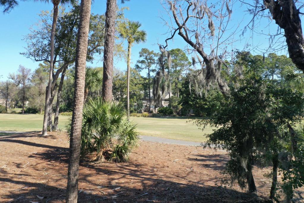 Golf View Two Bedroom With K Q And Fold Out Couch Bikes & Beach Gear Included Hilton Head Island Bagian luar foto